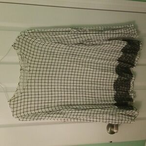 Black and white checkered shirt by Reitmans sz xl